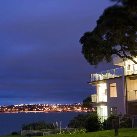 Vr Takapuna Auckland Exteriör bild Apartments overlooking the bay