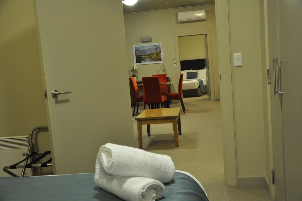 Vr Takapuna Auckland Exteriör bild A typical apartment