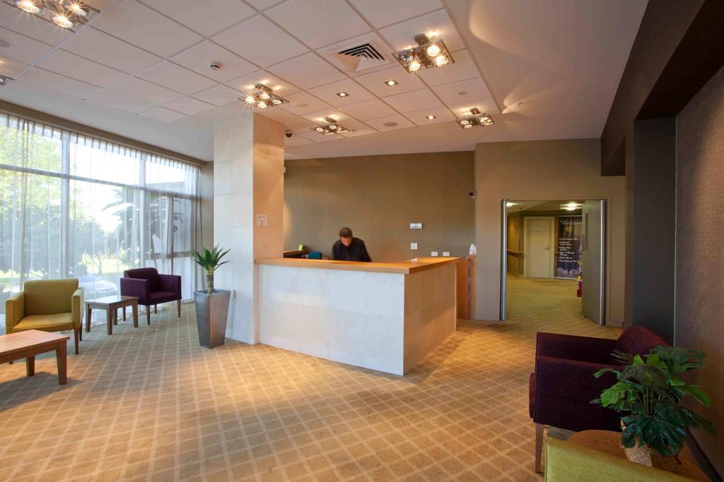 Vr Takapuna Auckland Exteriör bild Reception area