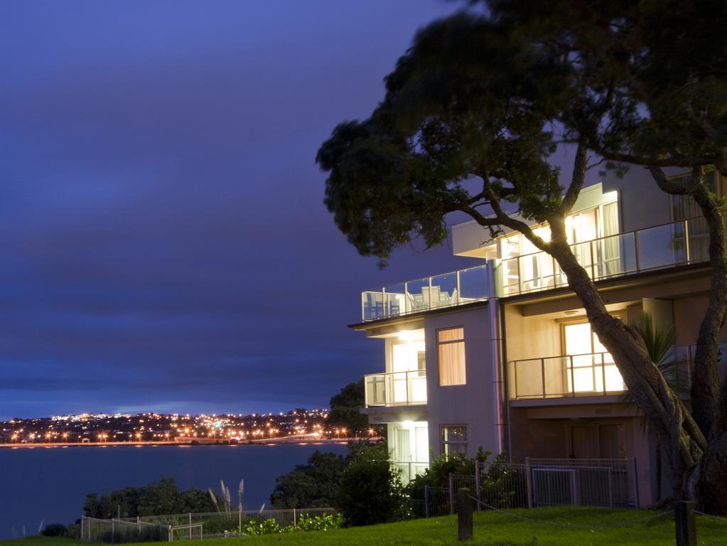 Vr Takapuna Auckland Exteriör bild Apartments overlooking the bay
